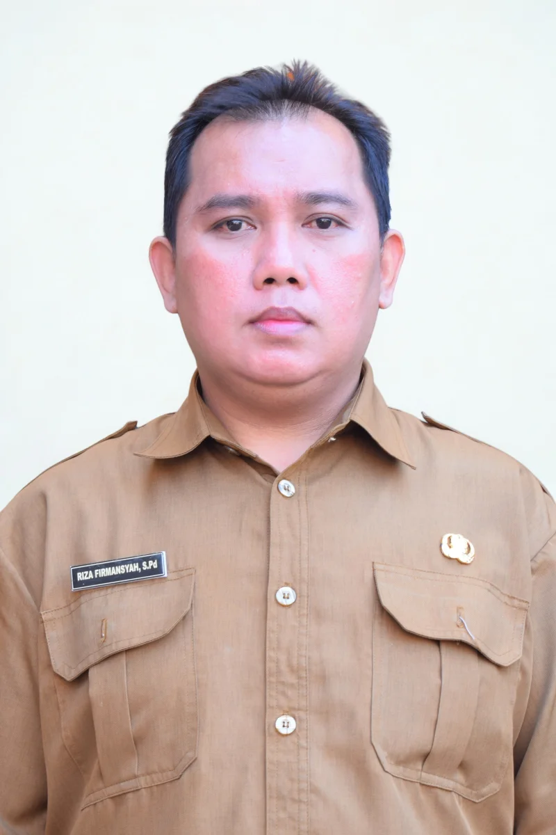 Riza Firmansyah, S.Pd.